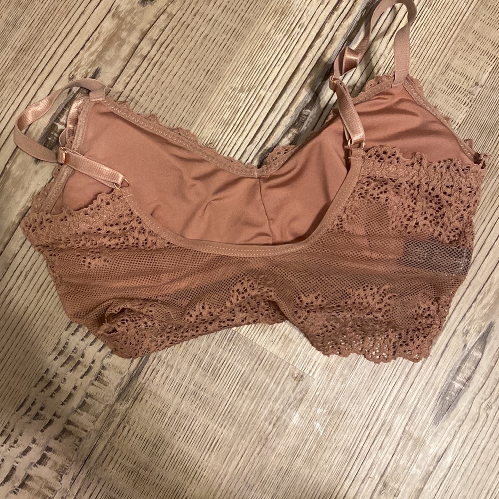 Bralette - Picture 2 of 3